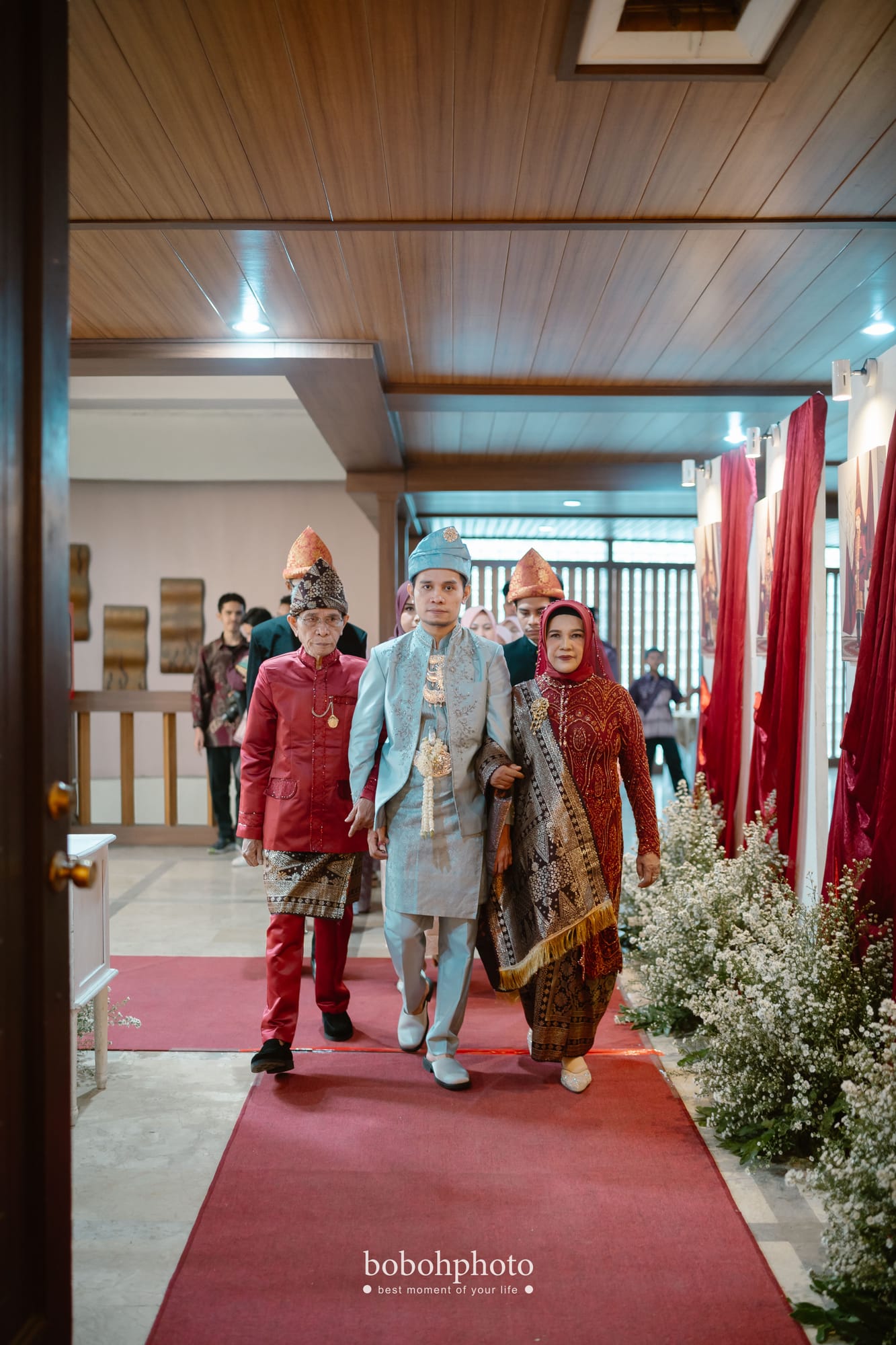 Nabila & Faisal: pengantin pria memasuki area akad