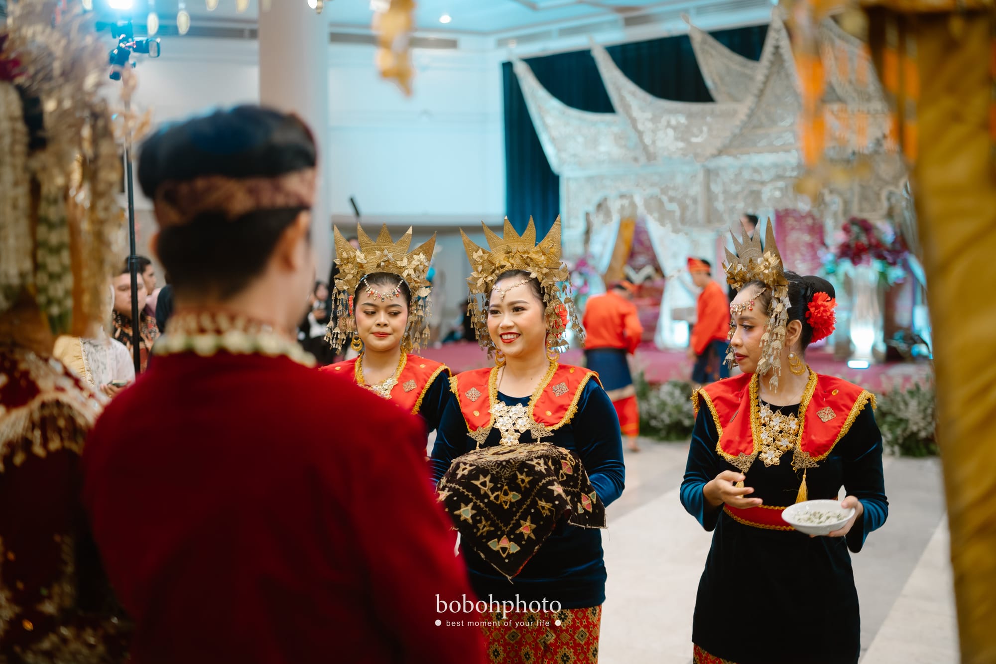 Nabila & Faisal: tari pasambahan